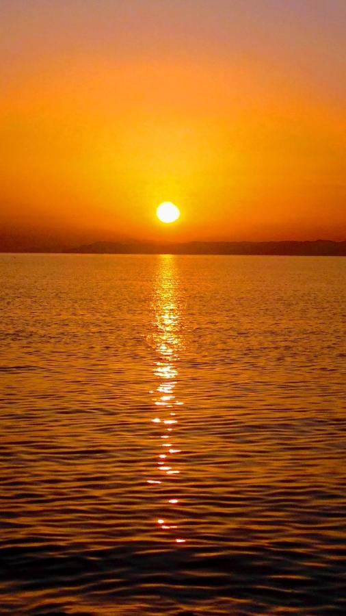 Golden Sunset Beach Apartment Skála Kallirákhis Buitenkant foto