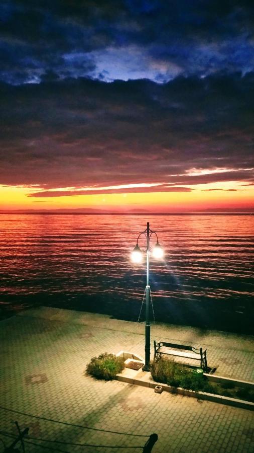 Golden Sunset Beach Apartment Skála Kallirákhis Buitenkant foto